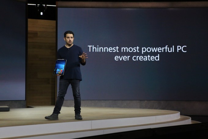 Microsoft Surface Book Onstage 04