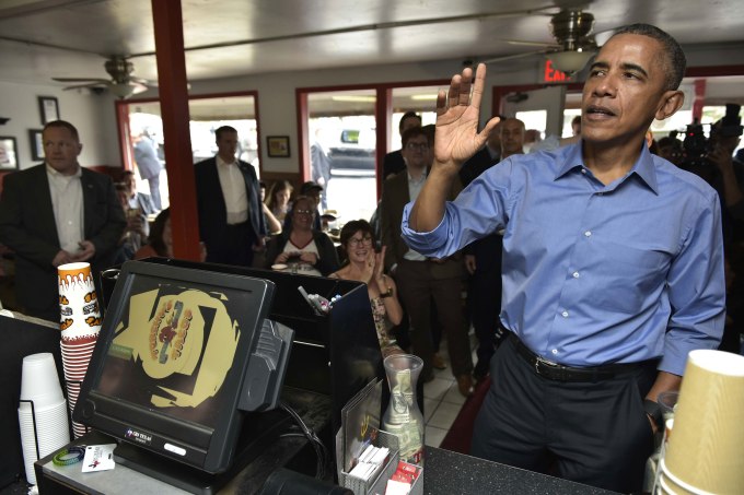 US President Barack Obama orders during a stop at Torchy's Tacos on March 11, 2016 in Austin, Texas. MANDEL NGAN/AFP/Getty Images