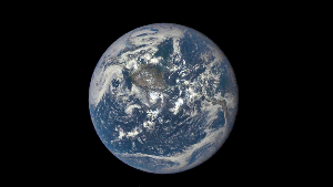 First lunar transit of the Earth captured by EPIC on the DSCOVR satellite in July, 2015 / Animation courtesy of NOAA