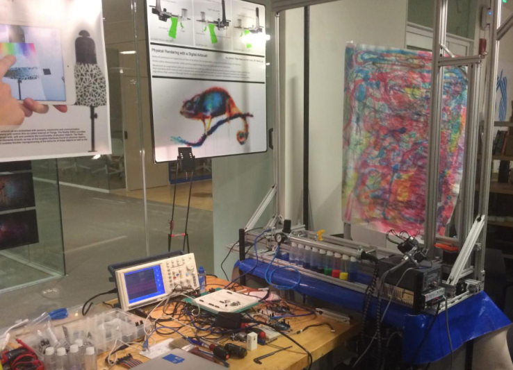 The Artmatr painting robot was part of MIT Hacking Arts 2016 hackathon. 