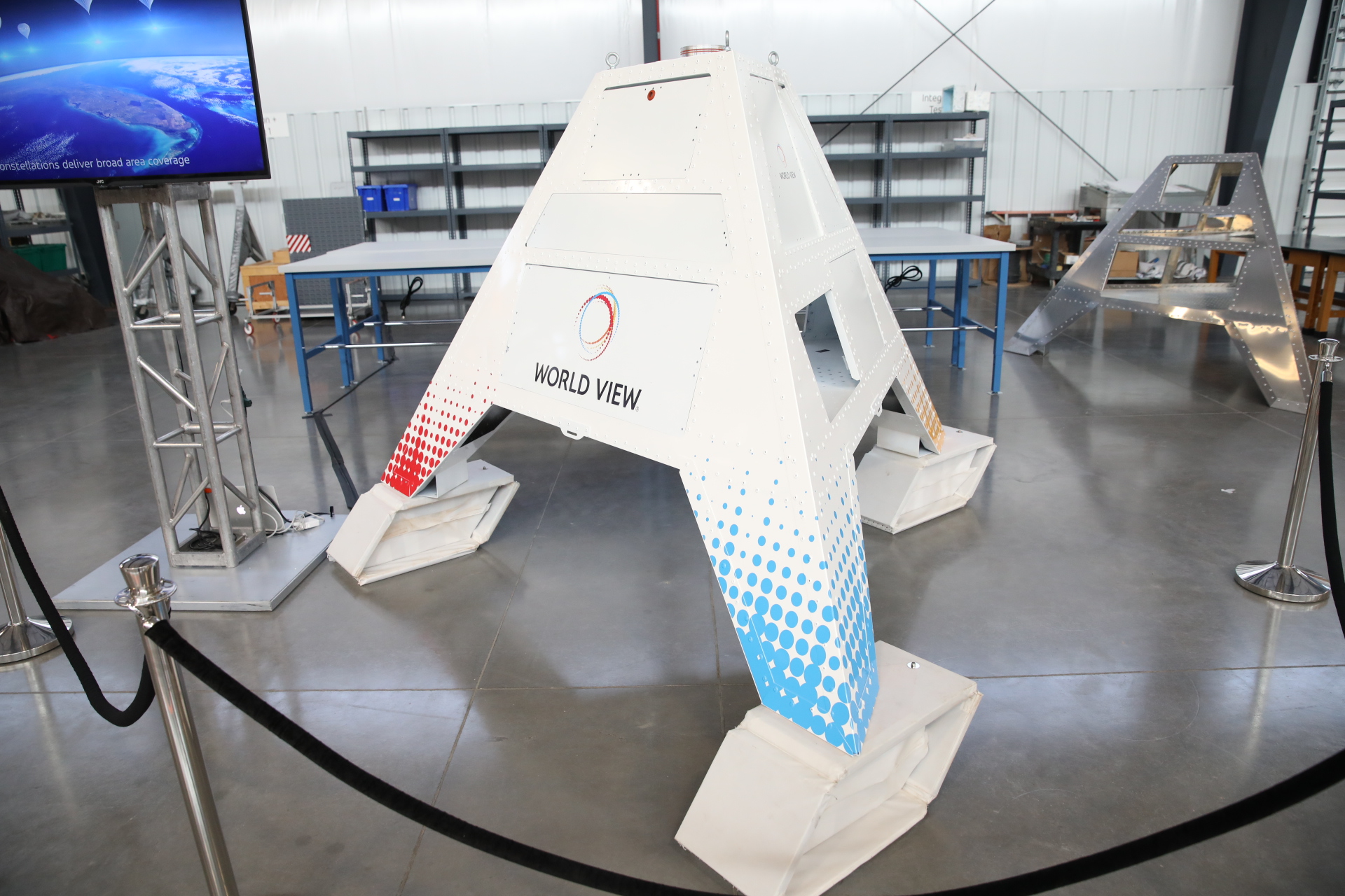 A stratollite, which can be equipped with various sensors and other payloads.