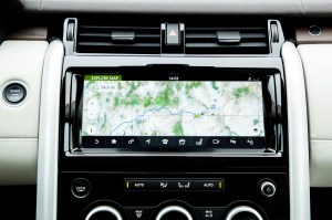 2017 Land Rover Discovery touch screen